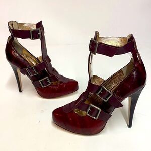 Dolce Vita Ostrich leather gladiator platform heels size 7 A9